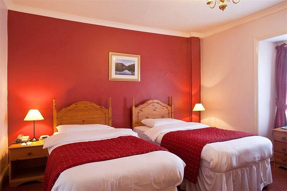 Royal Sportsman Hotel Porthmadog Bagian luar foto